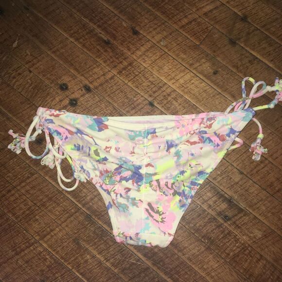 Victoria’s Secret S The Teeny bikini multicolored - Picture 3 of 3